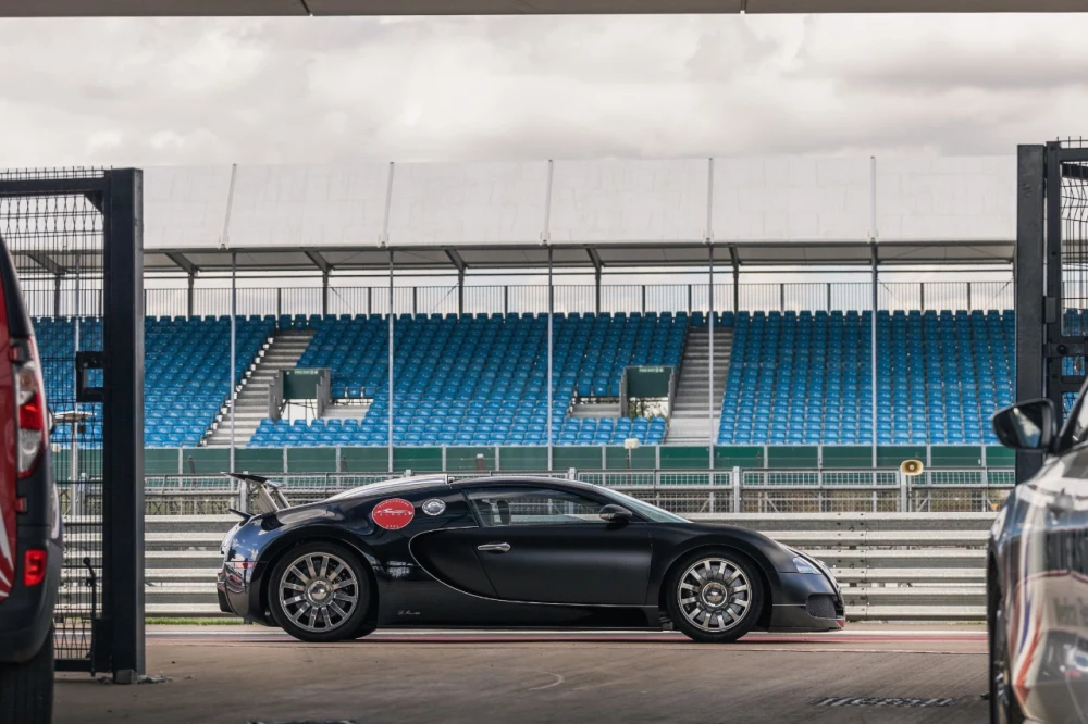 The Best Trackday On Earth! Veloce 2022 Bugatti Veyron