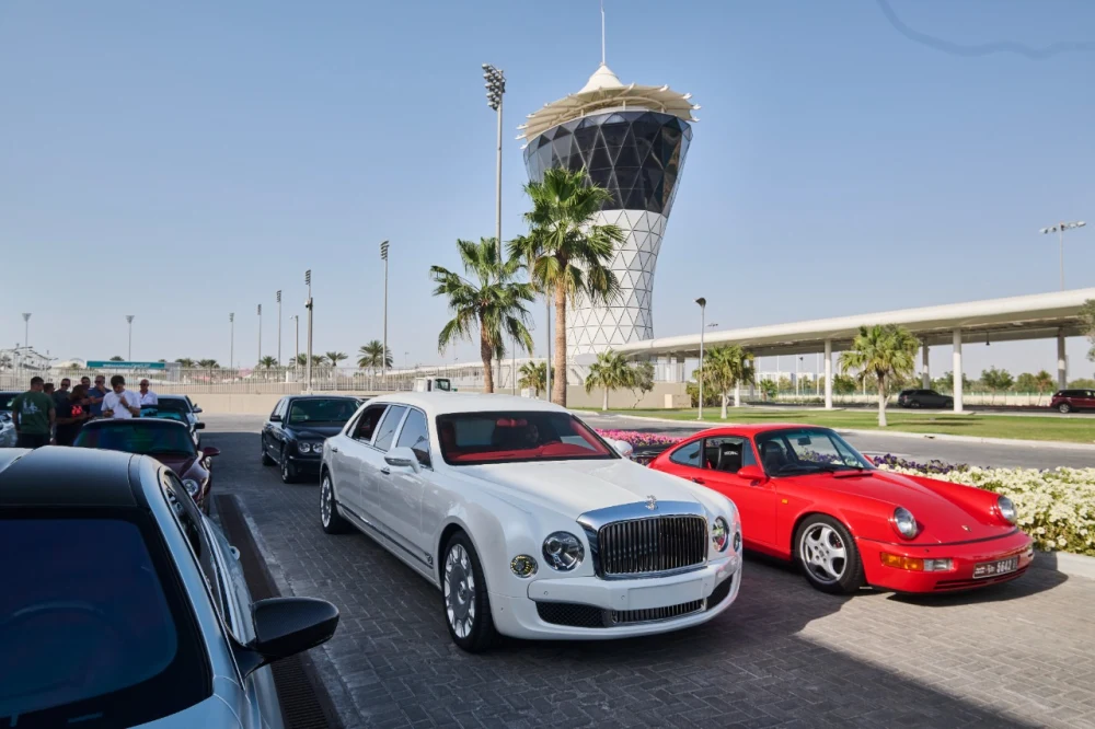 We Are Now Live In The Uae - Launch Events In Dubai And Abu Dhabi Guards Red