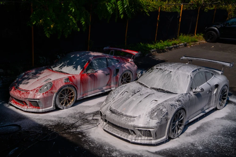 New Managed Partner: Hudson Stables In New York - Porsche Wash