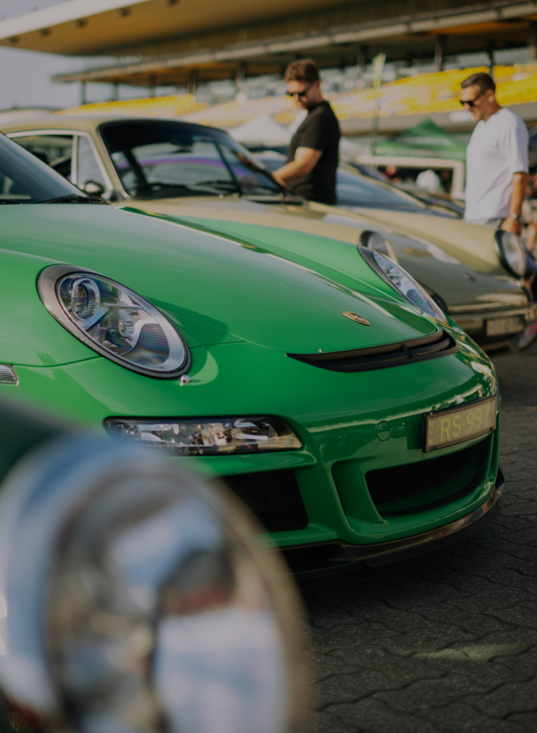 Collecting Cars 24 7 Online Auctions Classifieds