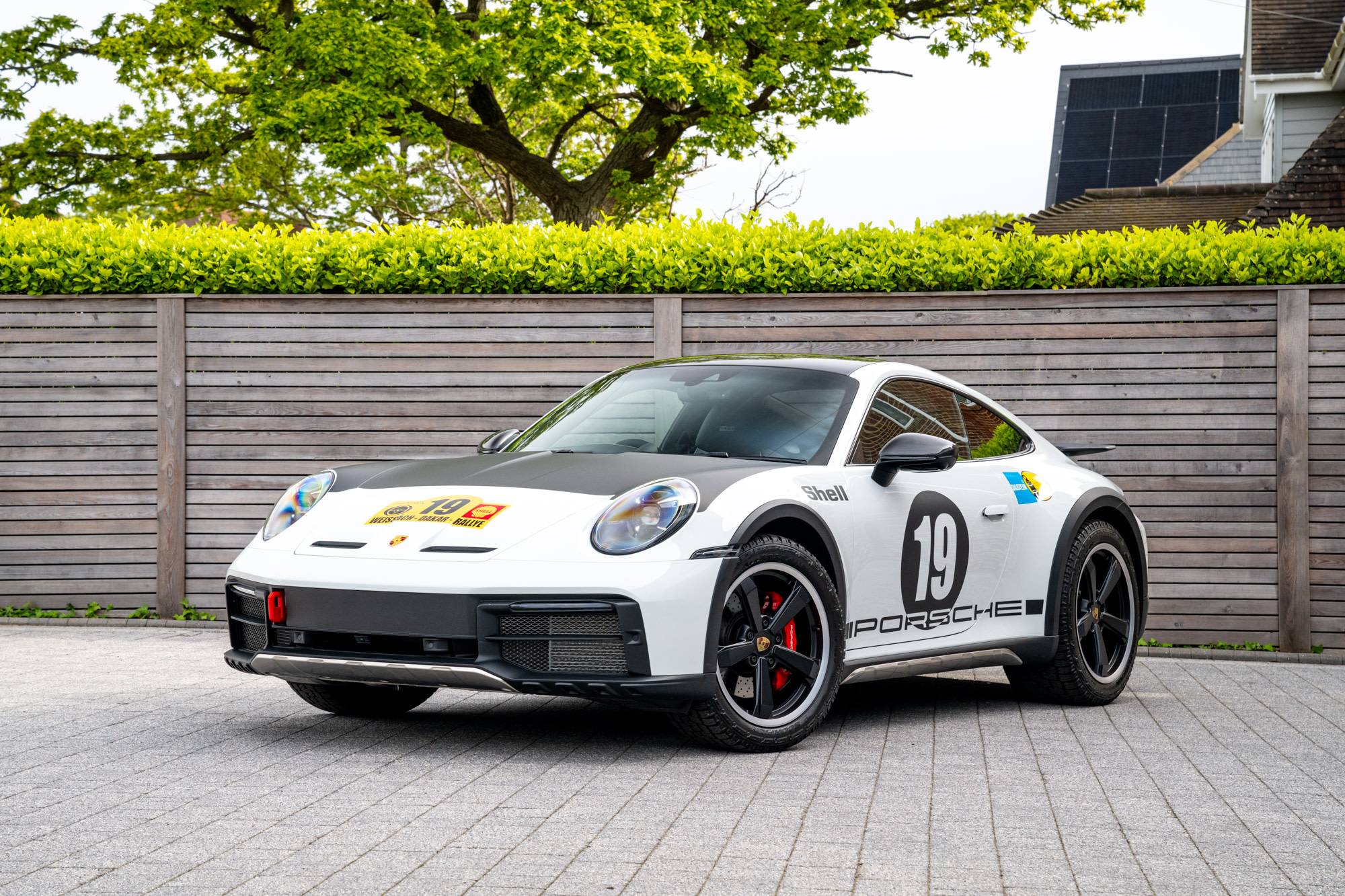 This 992-generation Porsche 911 Dakar is a thrilling modern performance car, boasting low mileage. It is powered by a twin-turbocharged 3.0-litre flat-six, delivering 473bhp and 420lb-ft to all four wheels.  0