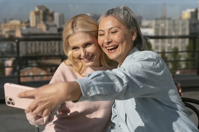 middle-age-friends-having-fun (1)