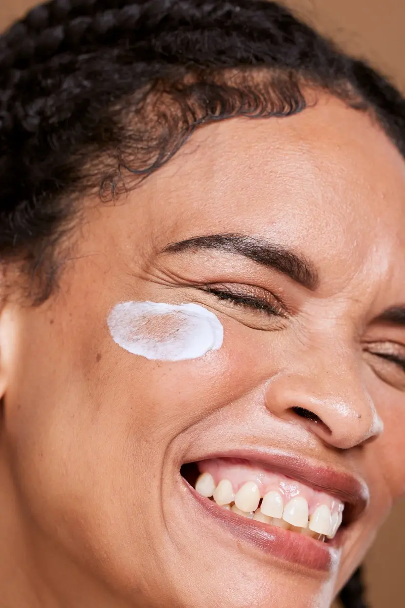 estriol and tretinoin cream