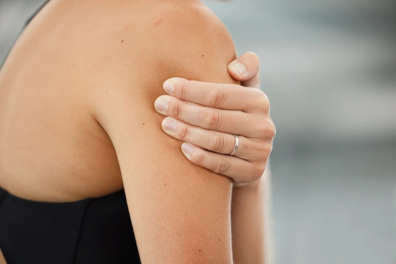 frozen shoulder during menopause