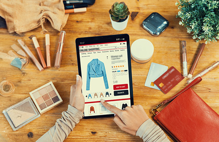 Revolutionizing Product Content Creation and Governance with ContentHubGPT and BigCommerce - T