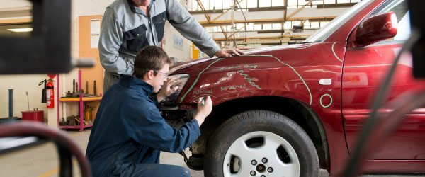 Back to 'Bondo': Why Auto Body Technicians Are Using This Repair Material  Again