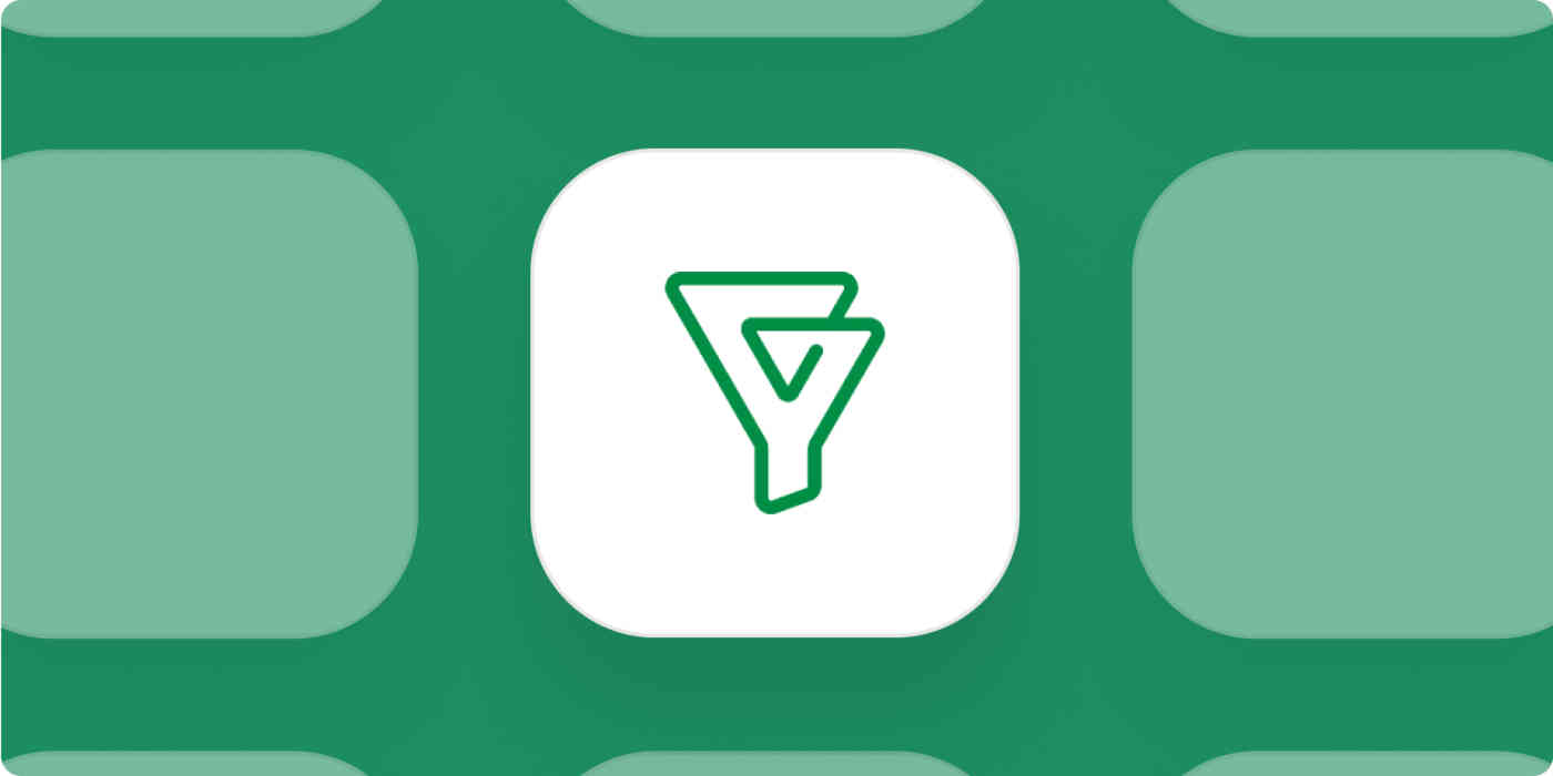 Bigin by Zoho CRM app logo on green background