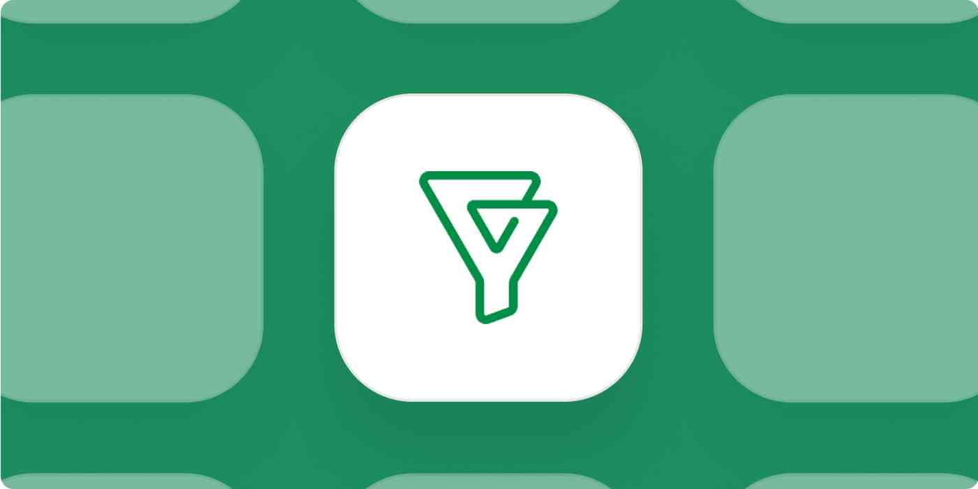 Bigin by Zoho CRM app logo on green background