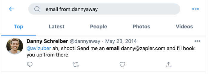 buscando "correo electrónico de: dannyaway" y vea el resultado de la dirección de correo electrónico de Danny en Twitter