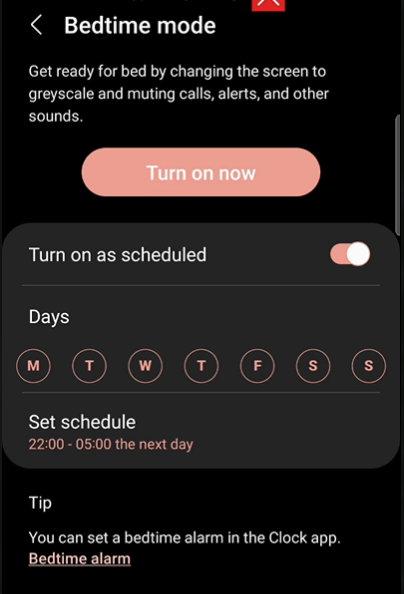 Bedtime mode on Lily's Samsung phone