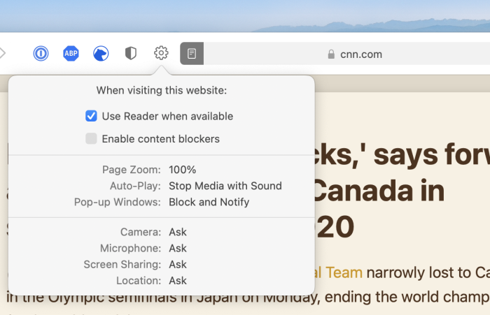 Selecting reader mode as the default for a site in Safari