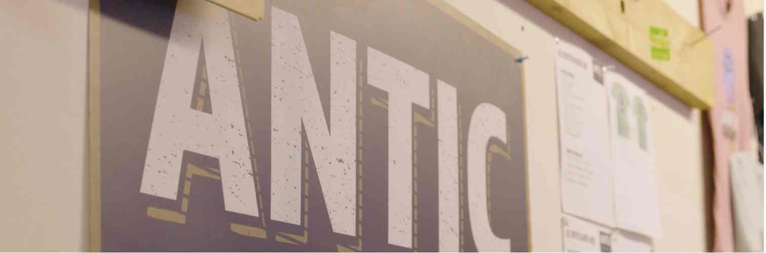 antic-screen-printing-lead-aut primary img