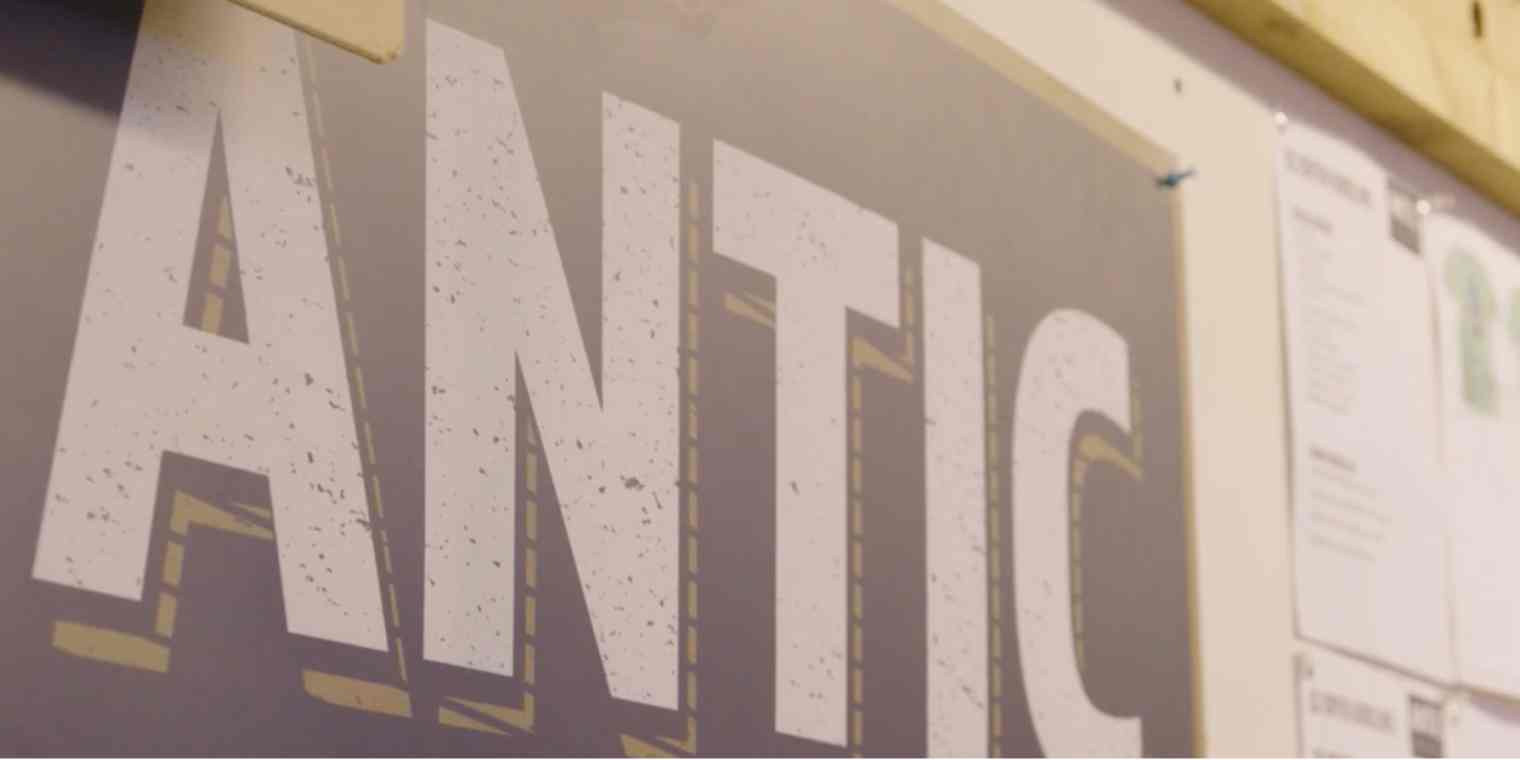 antic-screen-printing-lead-aut primary img