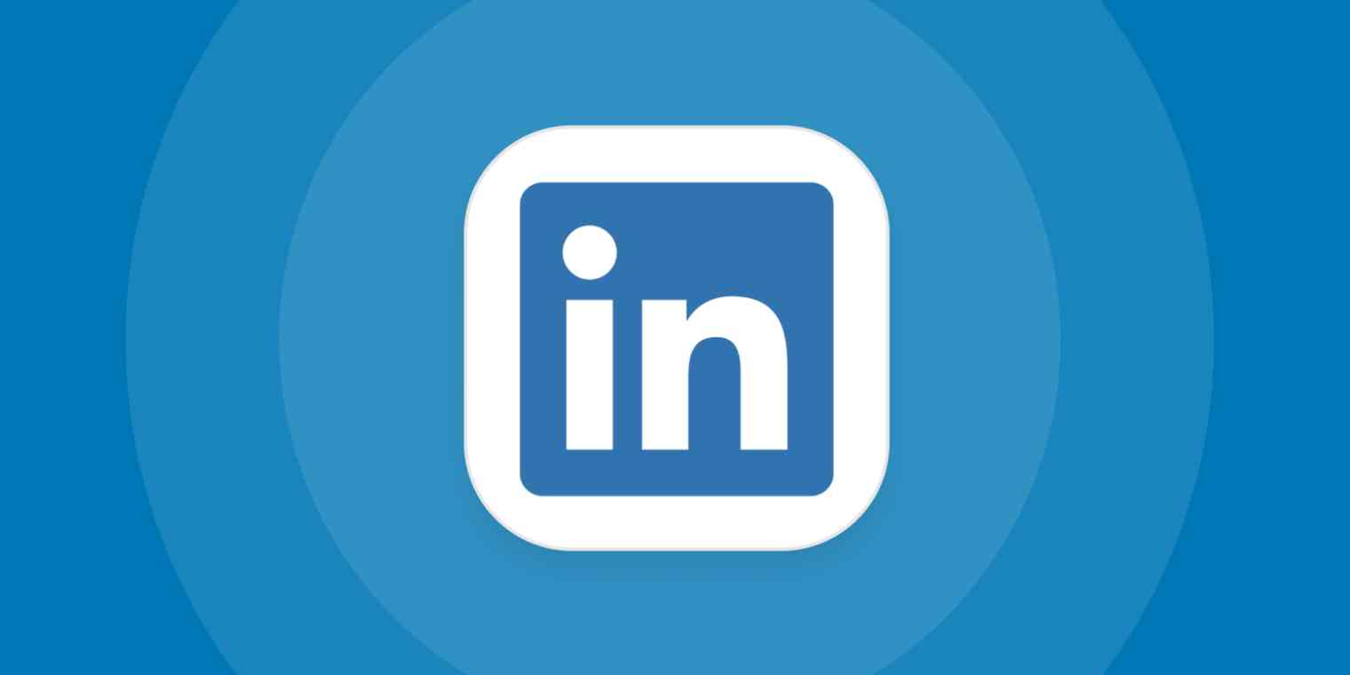 A hero image for LinkedIn app tips with the LinkedIn logo on a blue background