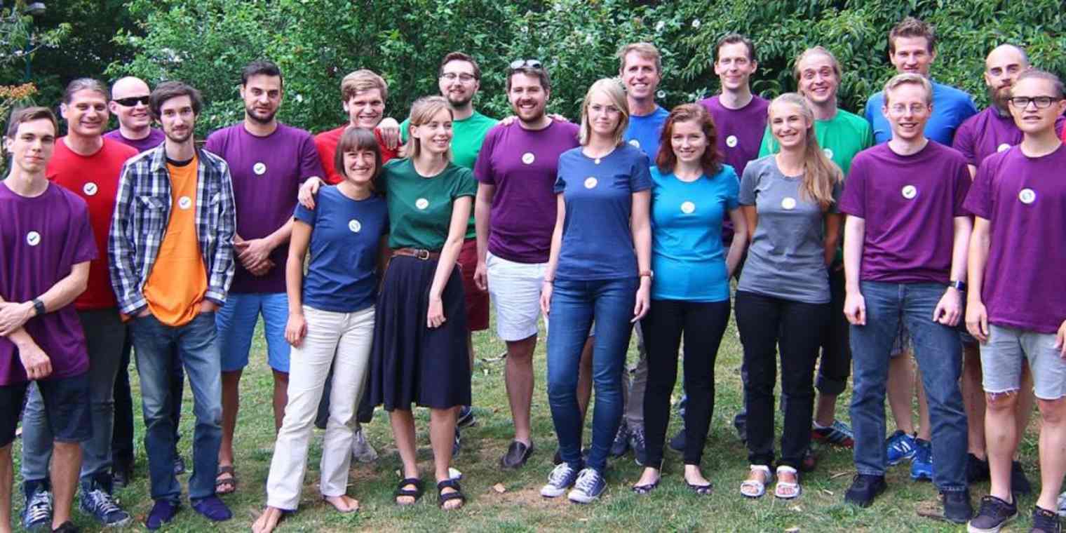 manage-vacation-slack primary img