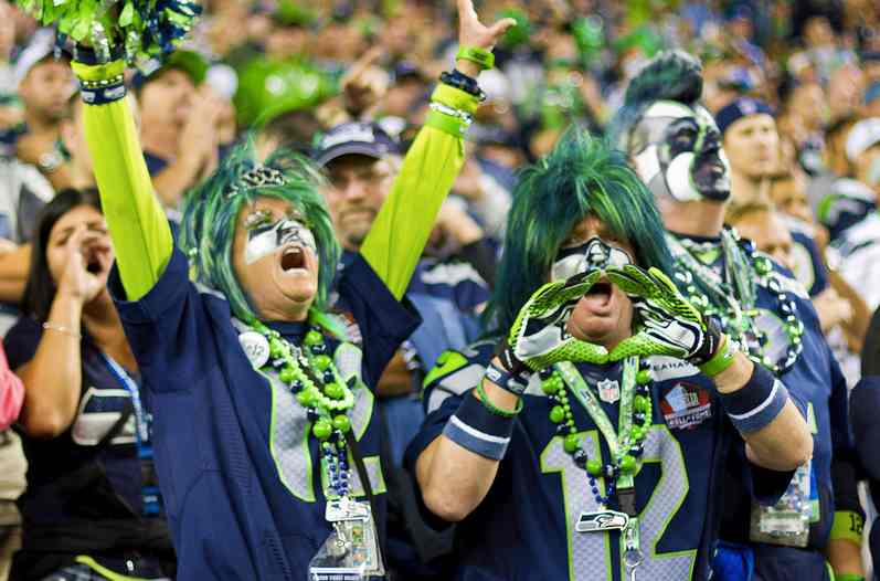 seahawks-worlds-loudest-fans primary img