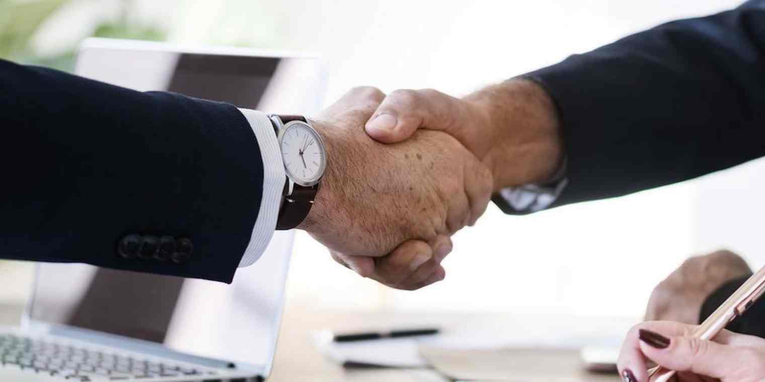 small-business-hiring primary img