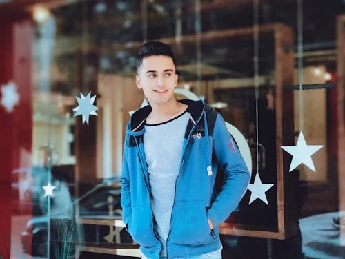 pexels-photo-1816644