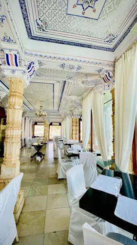 Udaipur's Taj Lake Palace: Luxurious white marble palace on Lake Pichola | TravelTaxi