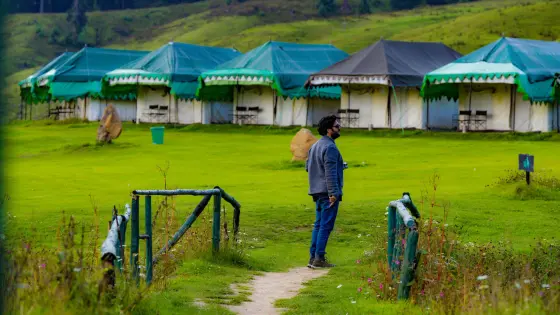 Explore Alpather Lake's pristine beauty with TravelTaxi's trekking tours in Gulmarg, Kashmir.