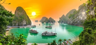 Embrace Vietnam's natural beauty with TravelTaxi - The breathtaking Halong Bay.