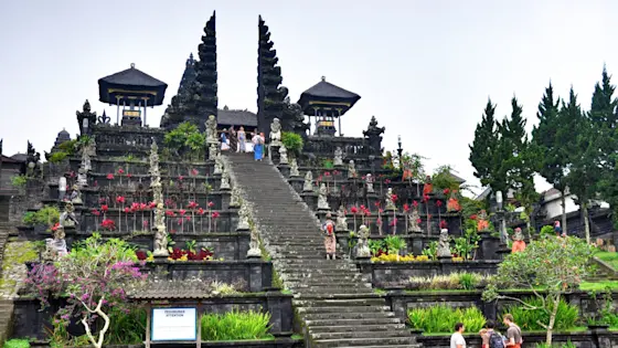 Experience the vibrant culture of Ubud with TravelTaxi's guided tours in Bali, Indonesia.