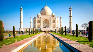 Witness Agra's vibrant festivals with TravelTaxi - The colorful Taj Mahotsav.