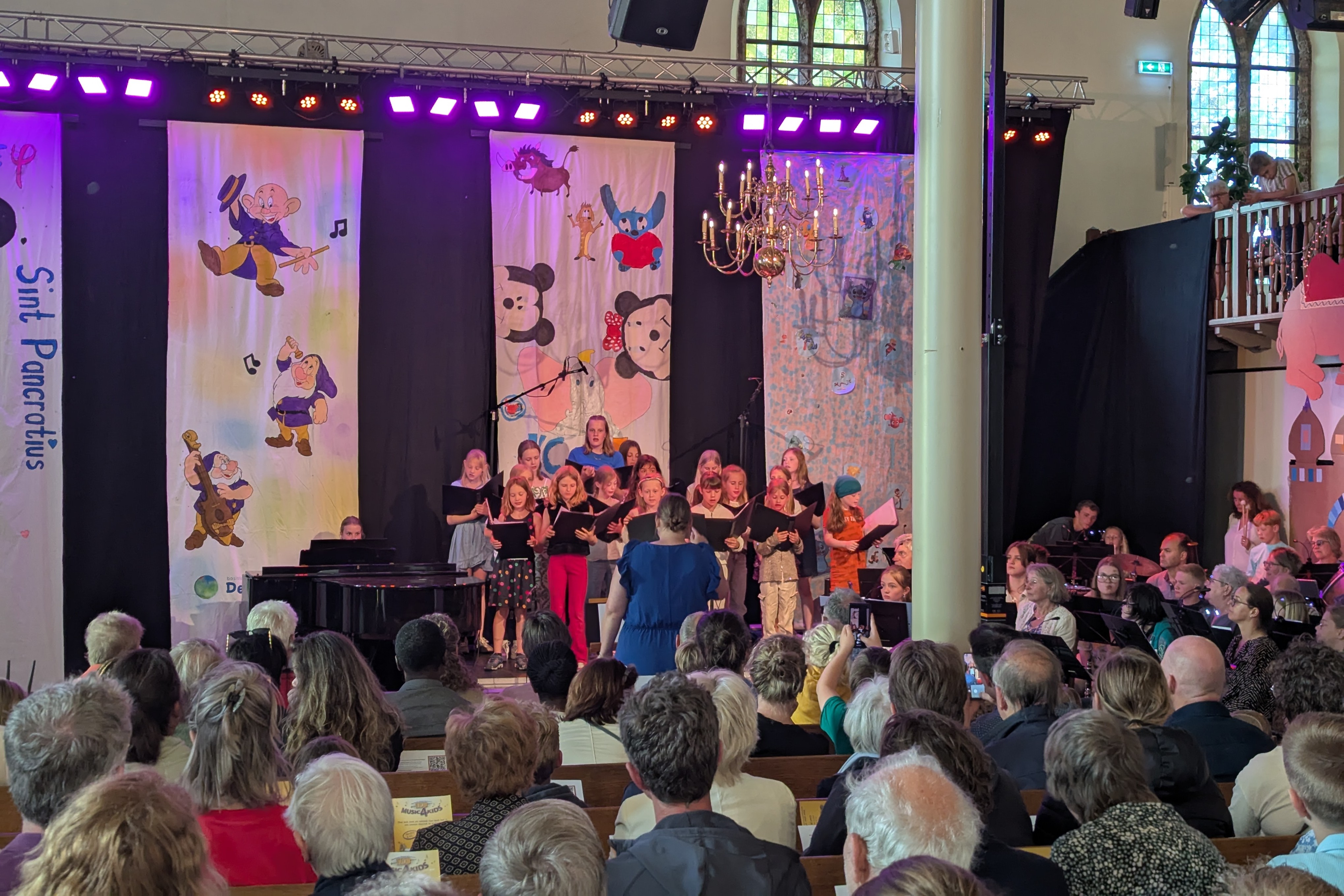 PXL 20250517 173539934