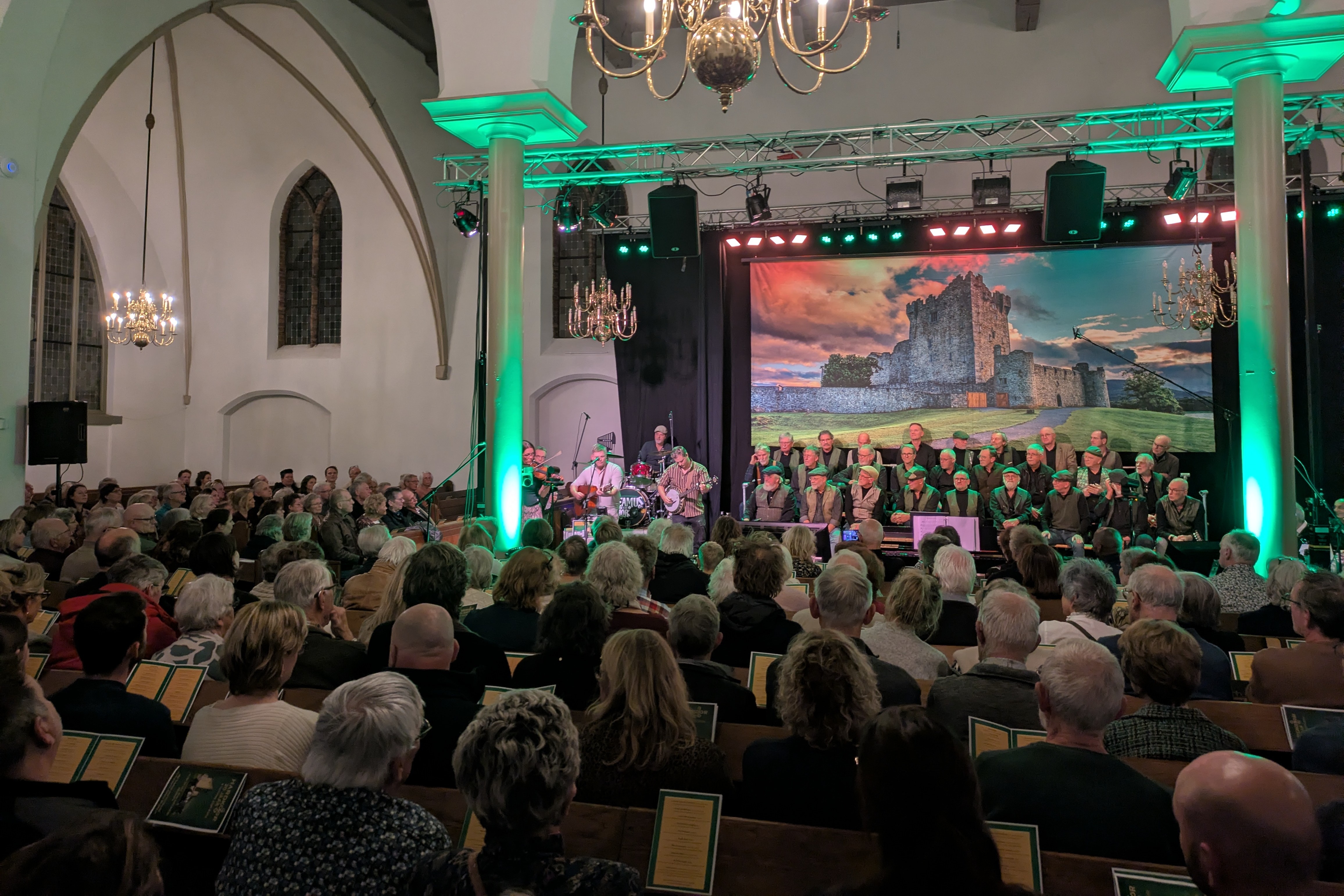 PXL 20251108 194343045.MP