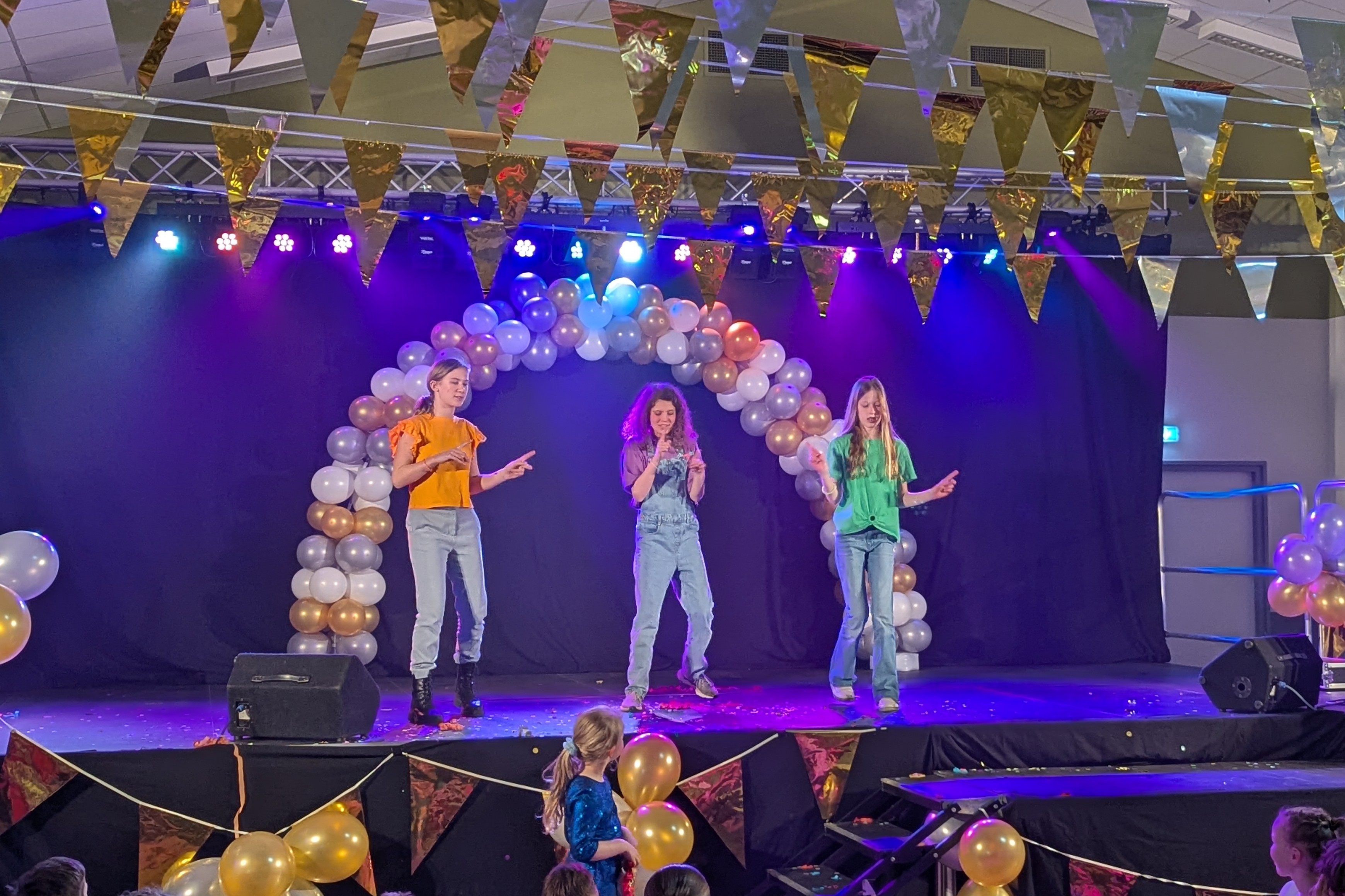 PXL 20250315 150112211