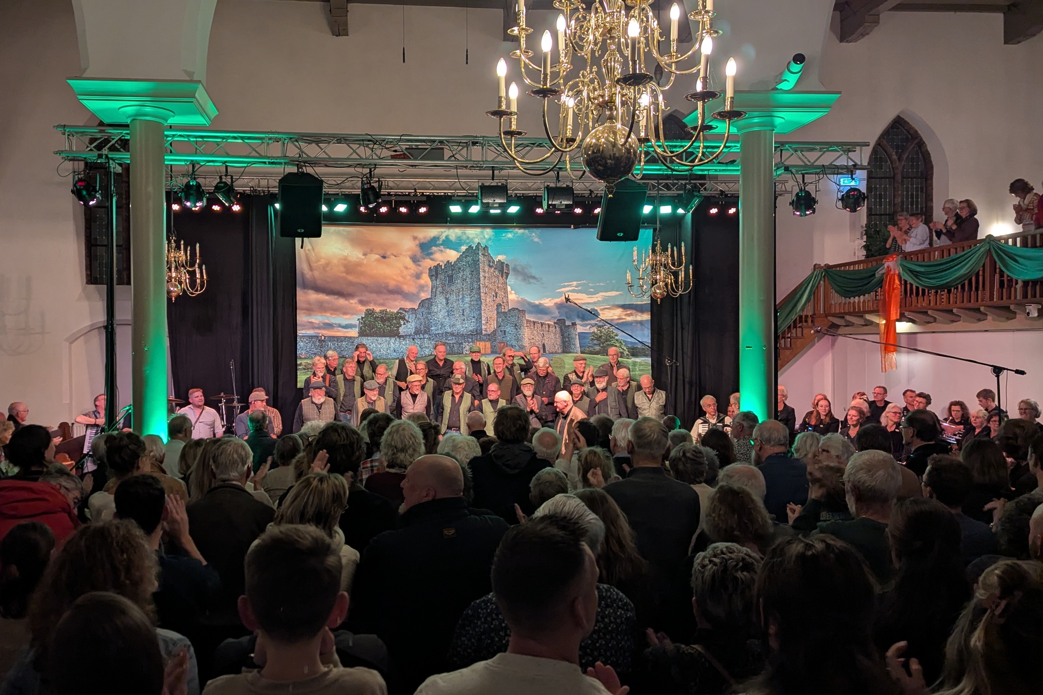 PXL 20251108 201725955