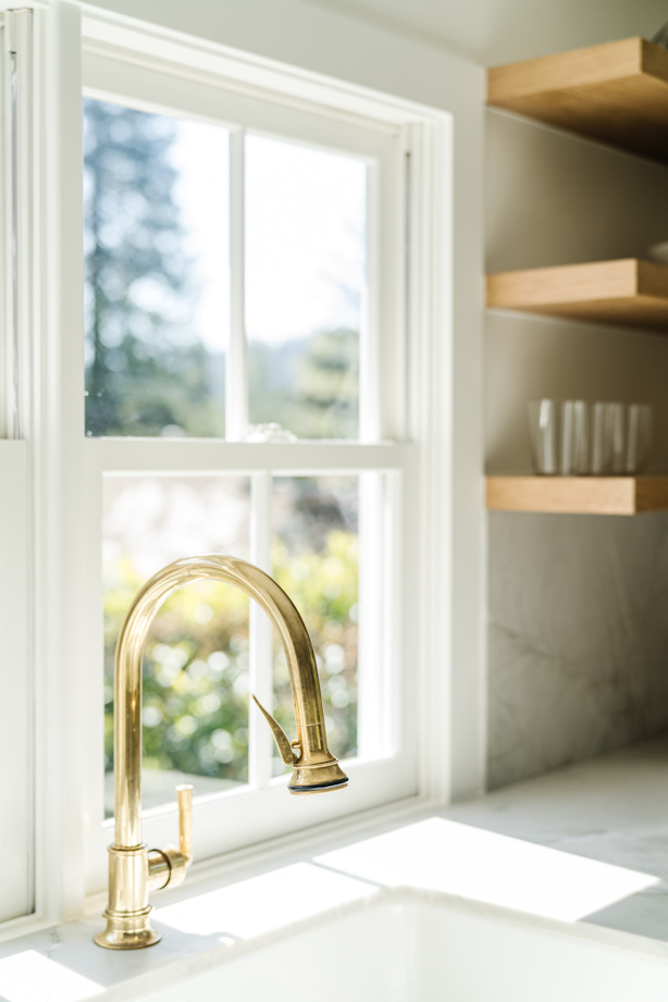 marin-cottage-faucet-detail