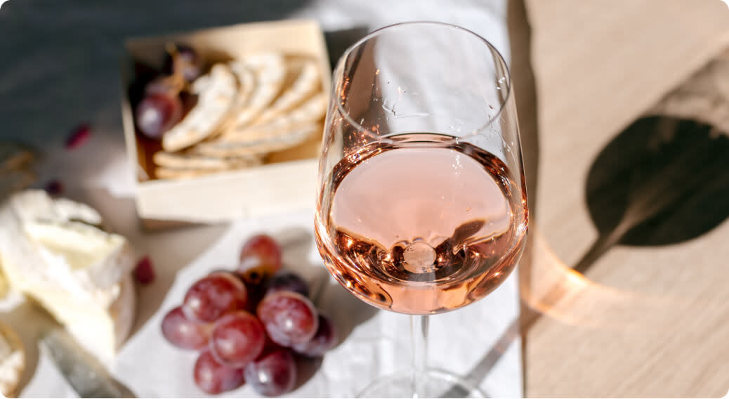 Comprehensive guide to rosé wine and food pairings