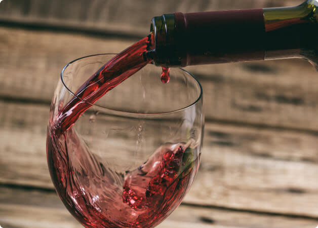 Dry Red Wine Blog Card Image