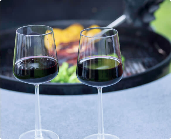 Red wine pairs with grilled meat for labor day parties