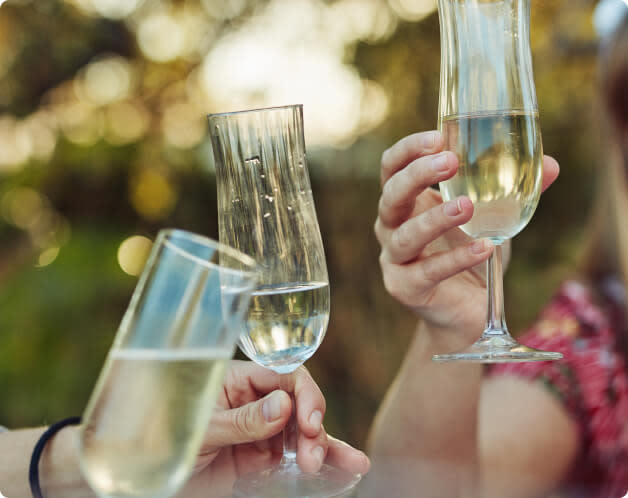 Sparkling wine for Labor day parties