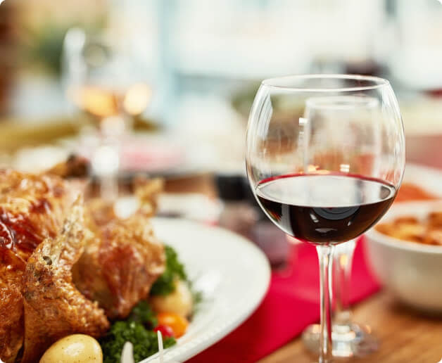 Red wine served with turkey dinner