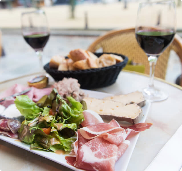 French cured meats paired with wine