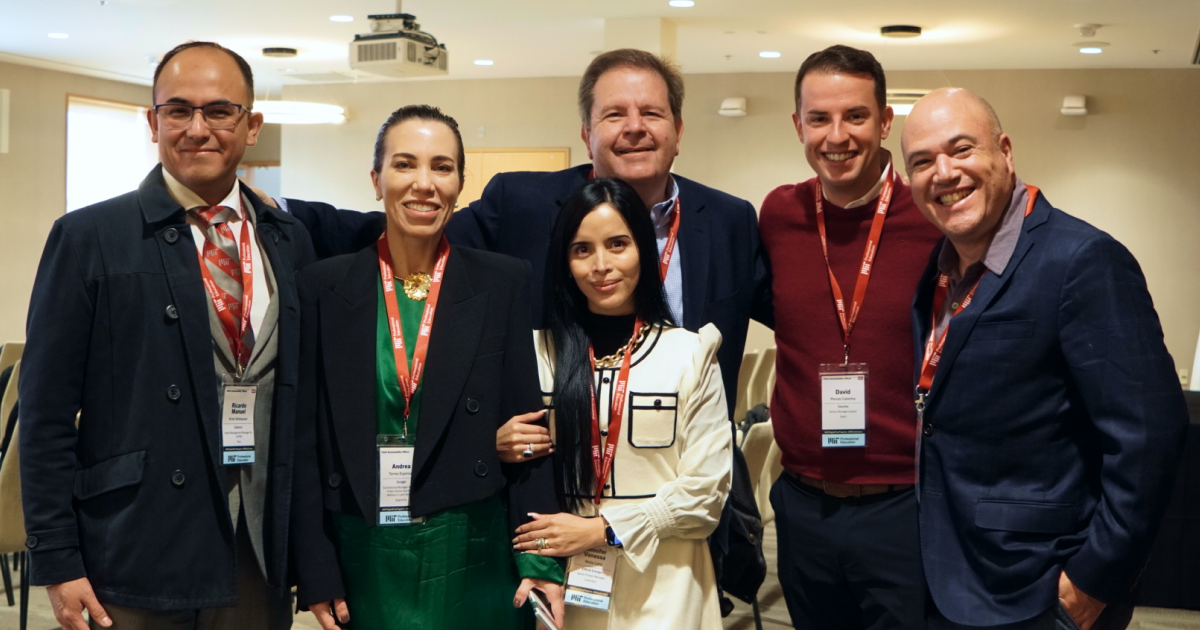 Join a global cohort during the immersion weeks image - 1