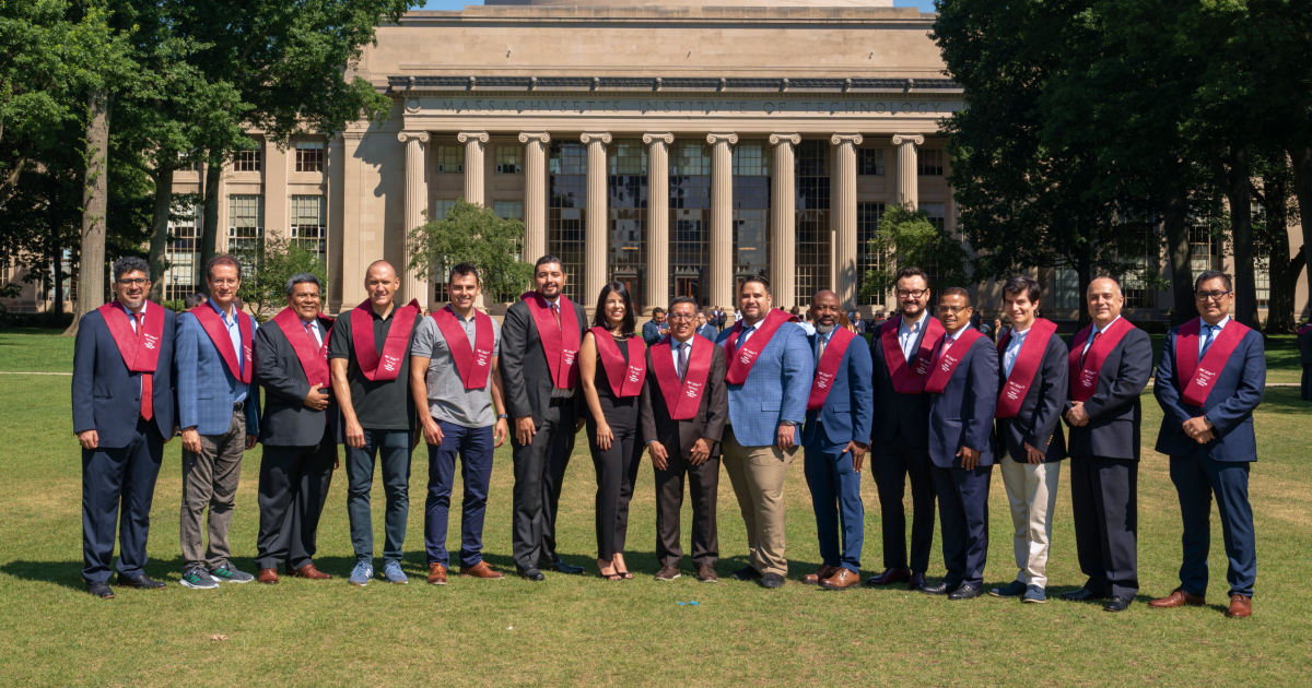 Join a global cohort during the immersion weeks image - 3