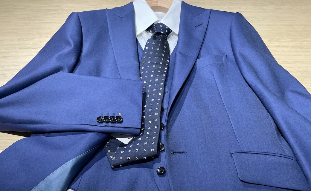 オーダースーツをオンラインで 豊富な生地からカスタマイズ オーダースーツのfabric Tokyo