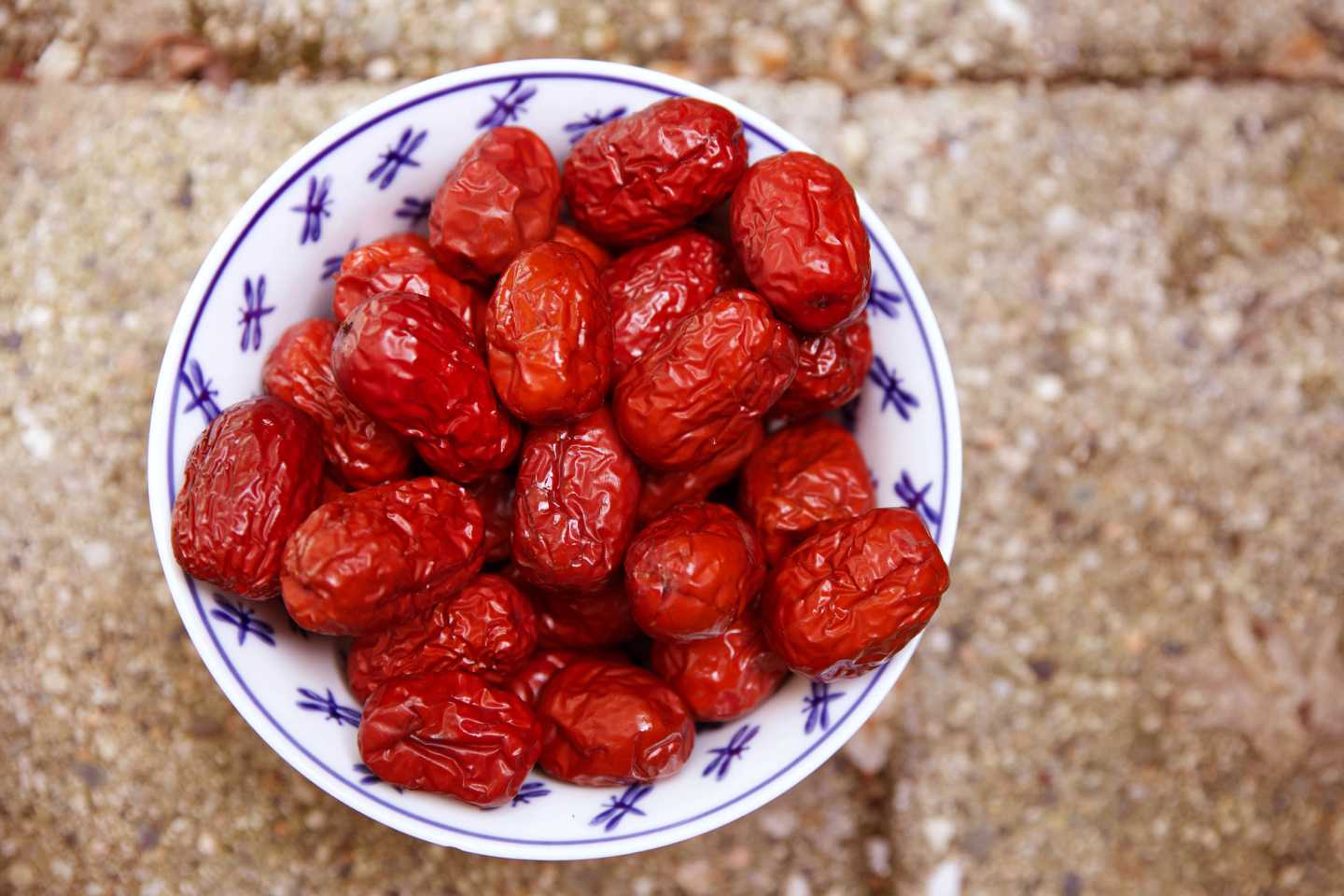 Jujube Fruit Extract: Why This Exotic Fruit Belongs in Your Shampoo