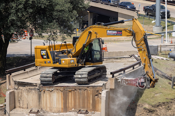 Construction Notice: DFW Airport Schedules Weekend Roadway Closure to Support Demolition Activity  