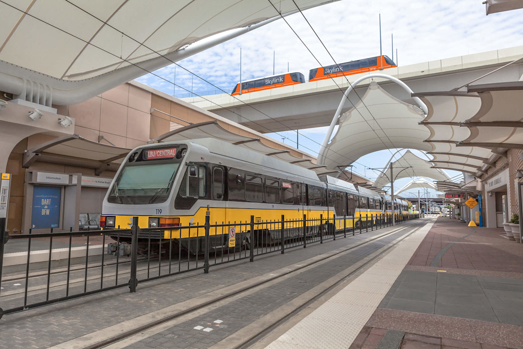 DART train Skylink
