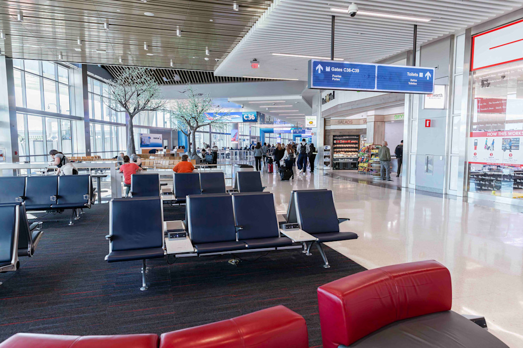Terminal C High Gate Interior 09 (1)