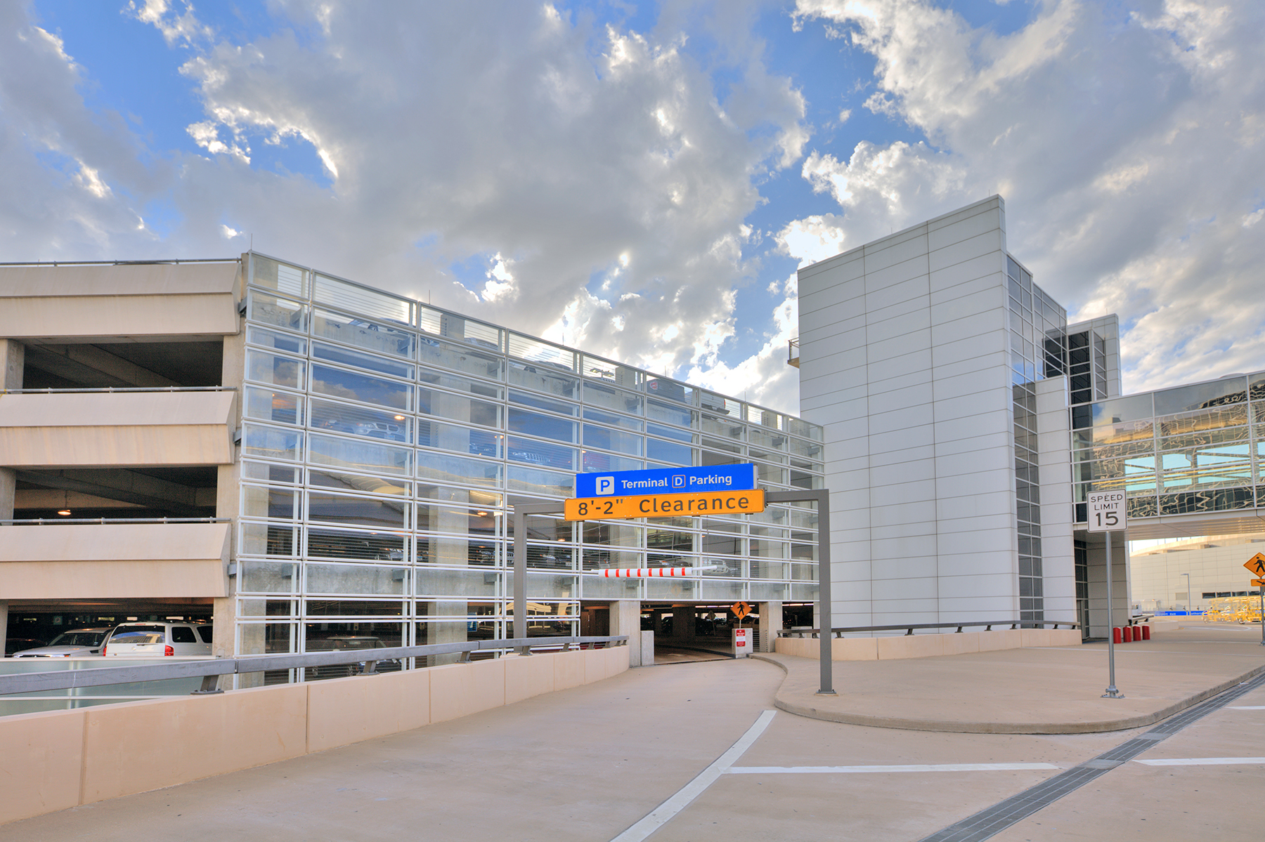 DFW International Airport Terminal Parking