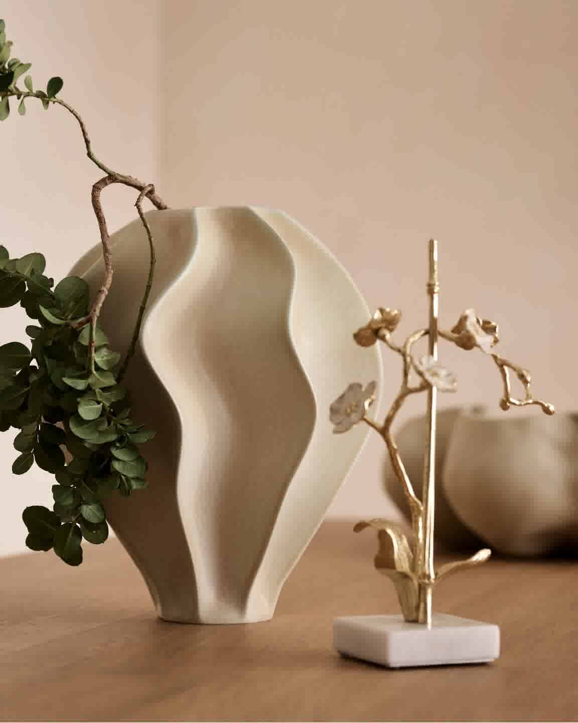 L'Objet Duoro Vase, L'Objet Timna Bowl, Michael Aram Orchid Decorative Object