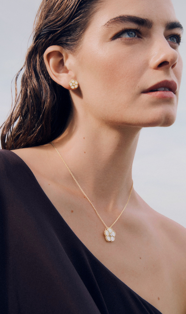 Roberto Coin 18K gold, mother-of-pearl, and diamond necklace & earrings