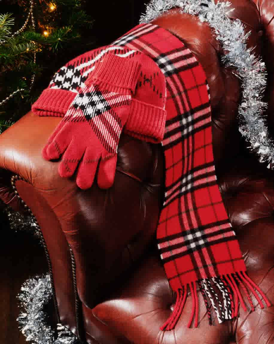 Check gloves, beanie, scarf