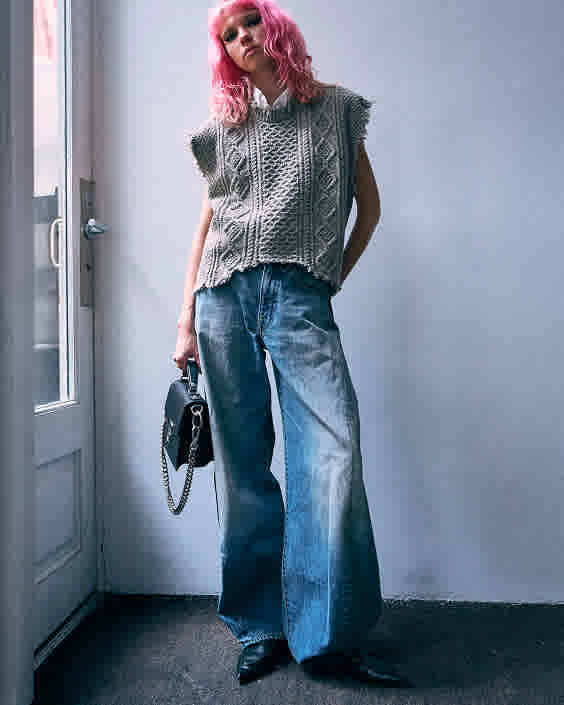 R13